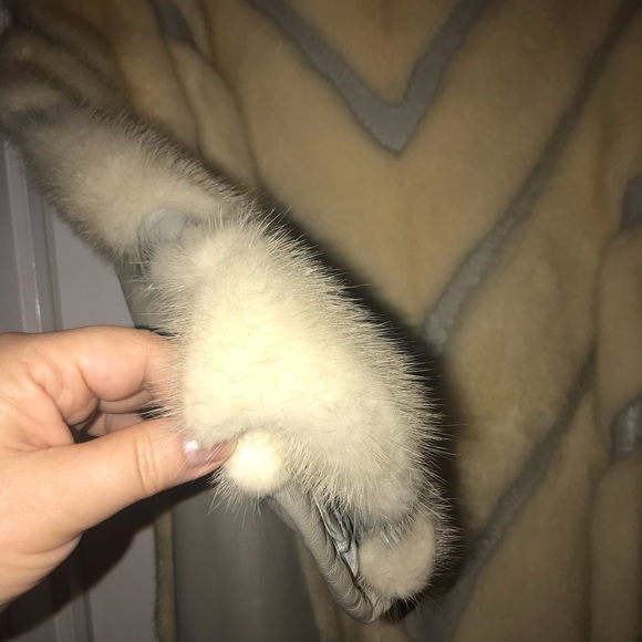 Mink-leather coat - Picture 8 of 8